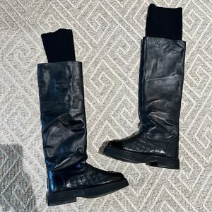 CHANEL 21B Quilted Leather Knit Sock Socks Out High Over Knee Tall Boots 39